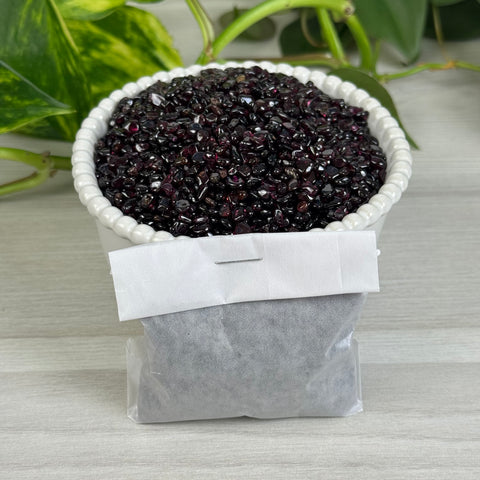 Black Cherry Garnet Chips (100g)