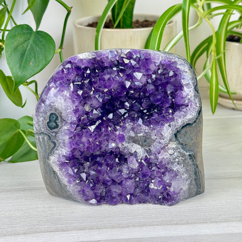 Amethyst Cut Base