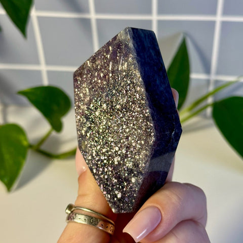 Statement Galaxy Iolite D 4 - Kenna's Crystals from TikTok