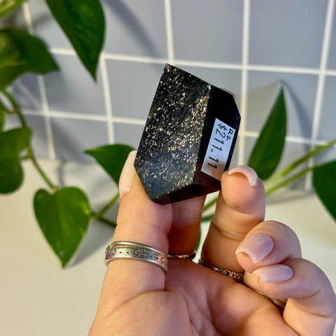Statement Galaxy Iolite R2 85 - Kenna's Crystals from TikTok