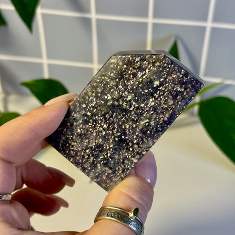 Statement Galaxy Iolite R2 55 - Kenna's Crystals from TikTok