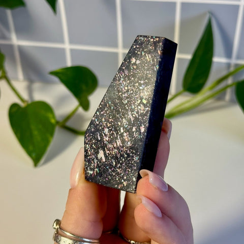 Statement Galaxy Iolite S 19 - Kenna's Crystals from TikTok