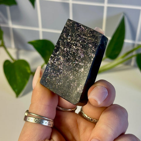 Statement Galaxy Iolite U 21 - Kenna's Crystals from TikTok
