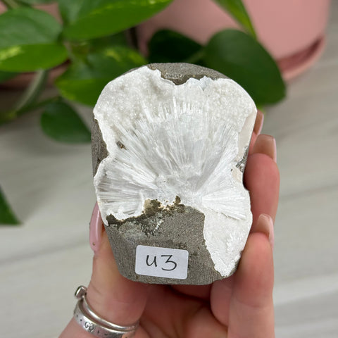 Scolecite Specimen