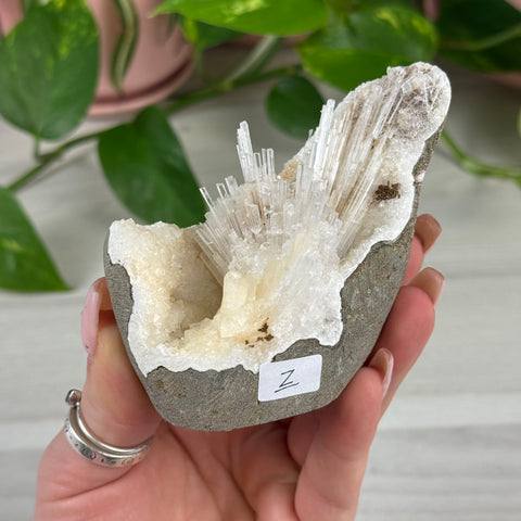 Scolecite Specimen