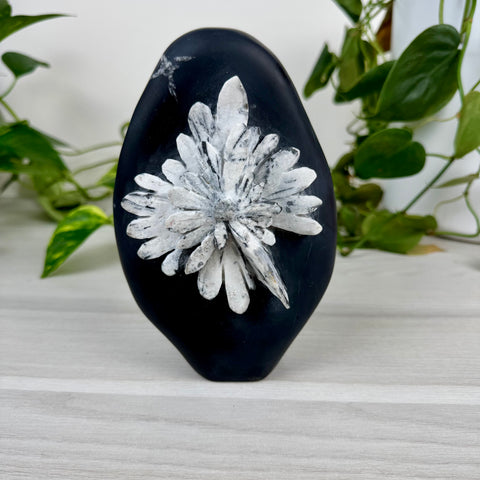 Chrysanthemum Stone Free Form