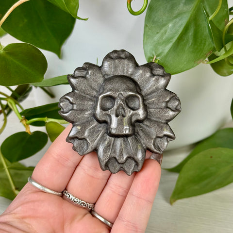 Silver Sheen Obsidian Skull Flower