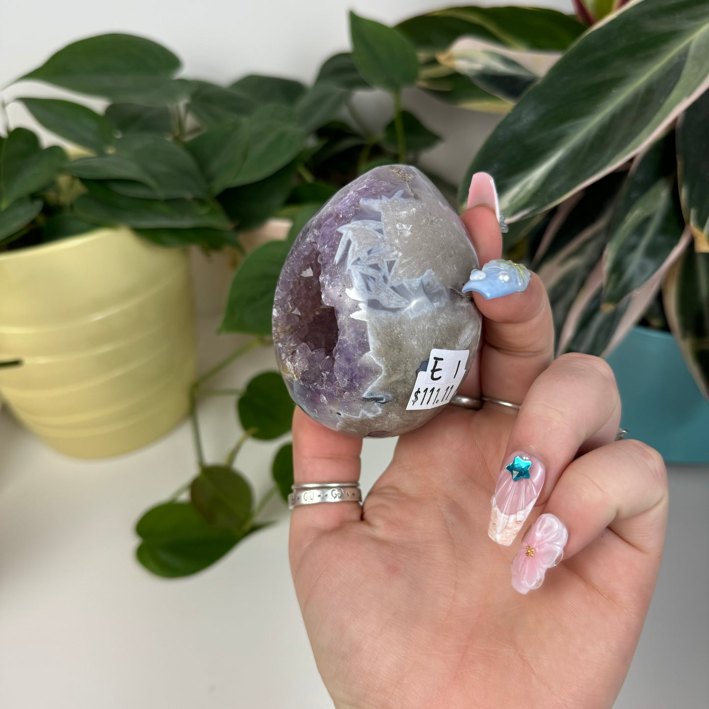 Druzy Agate Egg - E1