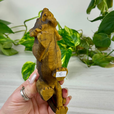 Extremely Detailed Tiger's Eye Carving - Colin