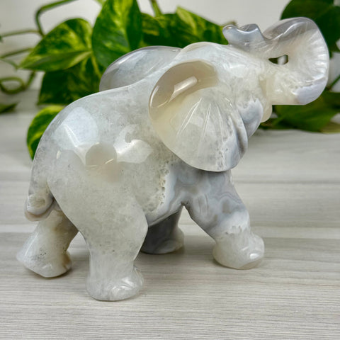 Statement Druzy Agate Elephant - Ellie