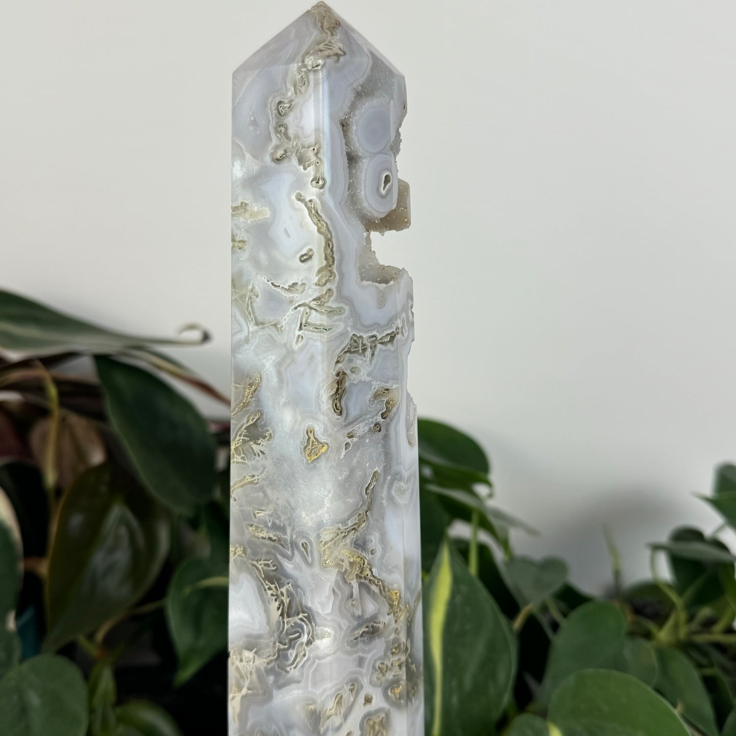 Snowy Moss Agate Tower