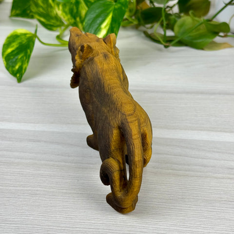 Extremely Detailed Tiger's Eye Carving - Colin