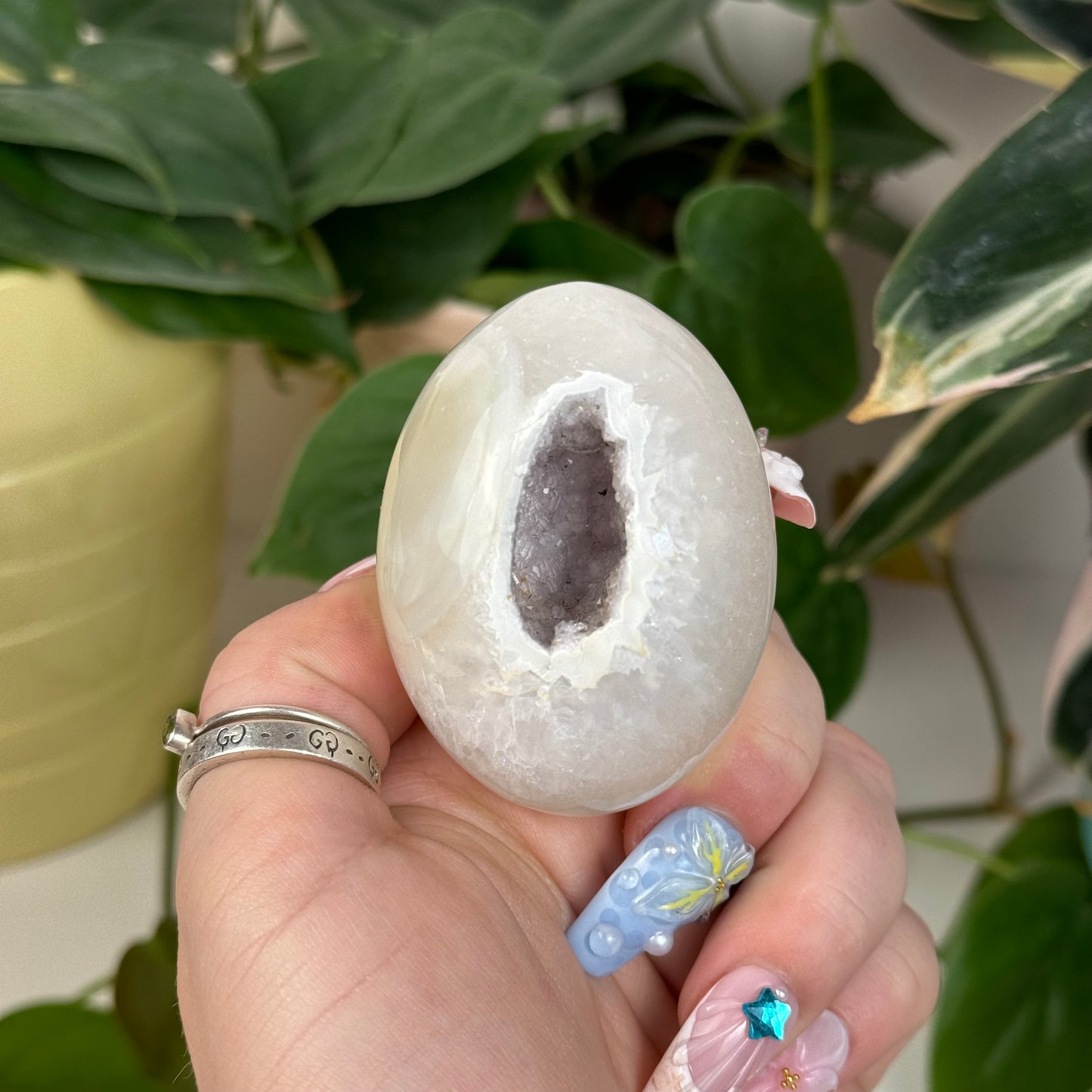 Druzy Agate Egg - O1