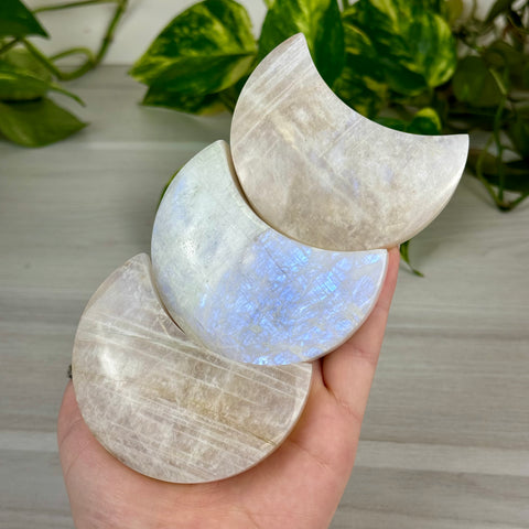 Imperfect Blue Flash Moonstone Moon