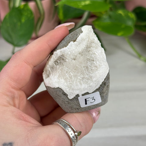 Scolecite Specimen