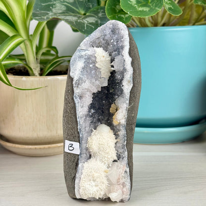 Mordenite/Okenite In Geode