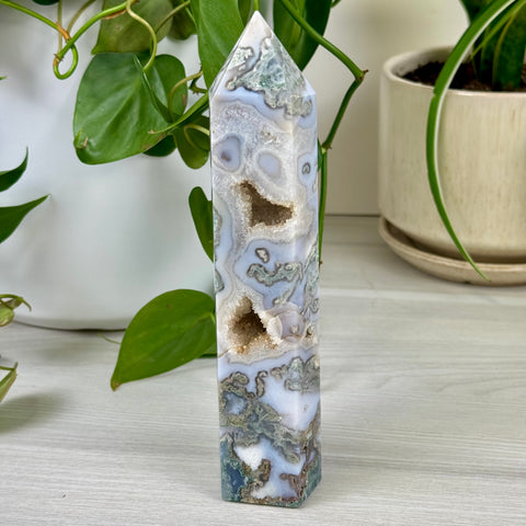 Druzy Moss Agate Tower