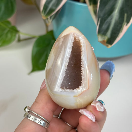 Druzy Agate Egg - U1