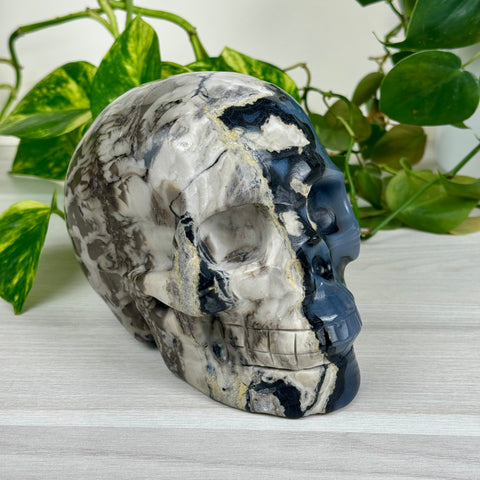 Volcano Agate Skull (UV Reactive)