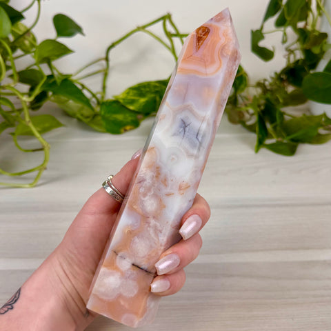 Creamy Pink Flower Agate Tower
