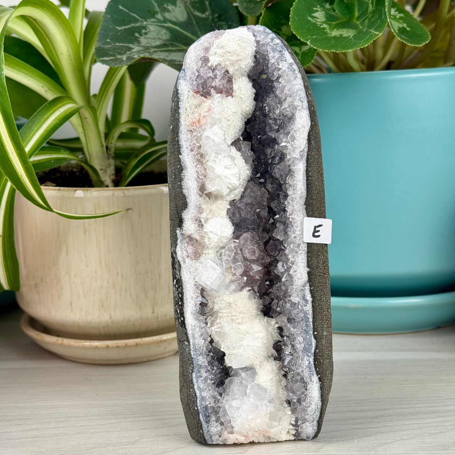 Mordenite/Okenite In Geode
