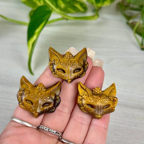 Highly Detailed Tiger's Eye Carving