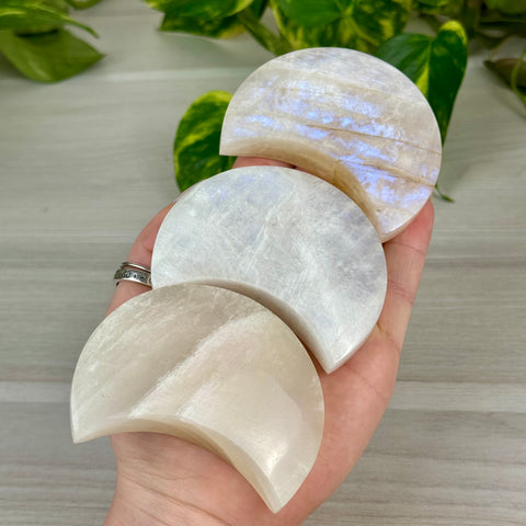 Imperfect Blue Flash Moonstone Moon