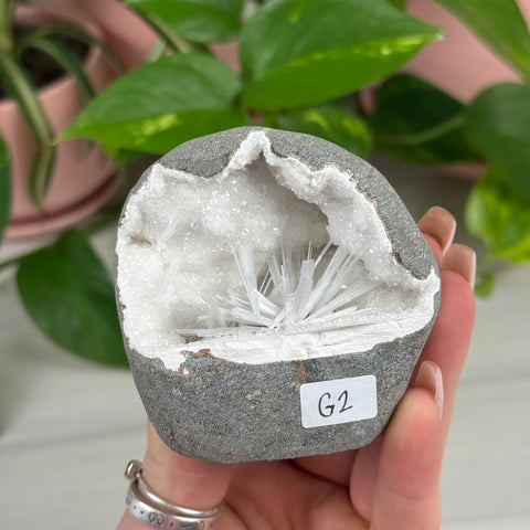 Scolecite Specimen