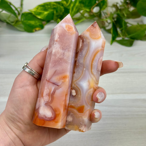 Creamy Pink Flower Agate Tower