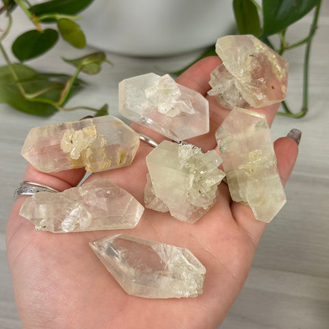 Hourglass Gypsum