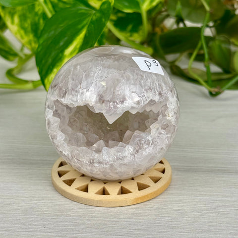 Statement Druzy Sphere (Continued)