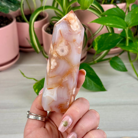 Creamy Pink Flower Agate Tower