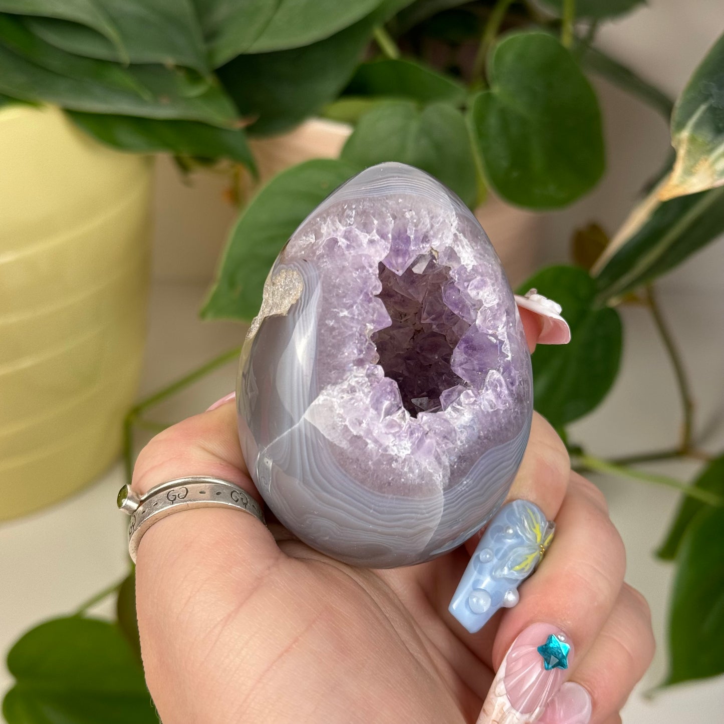 Druzy Agate Egg - L1