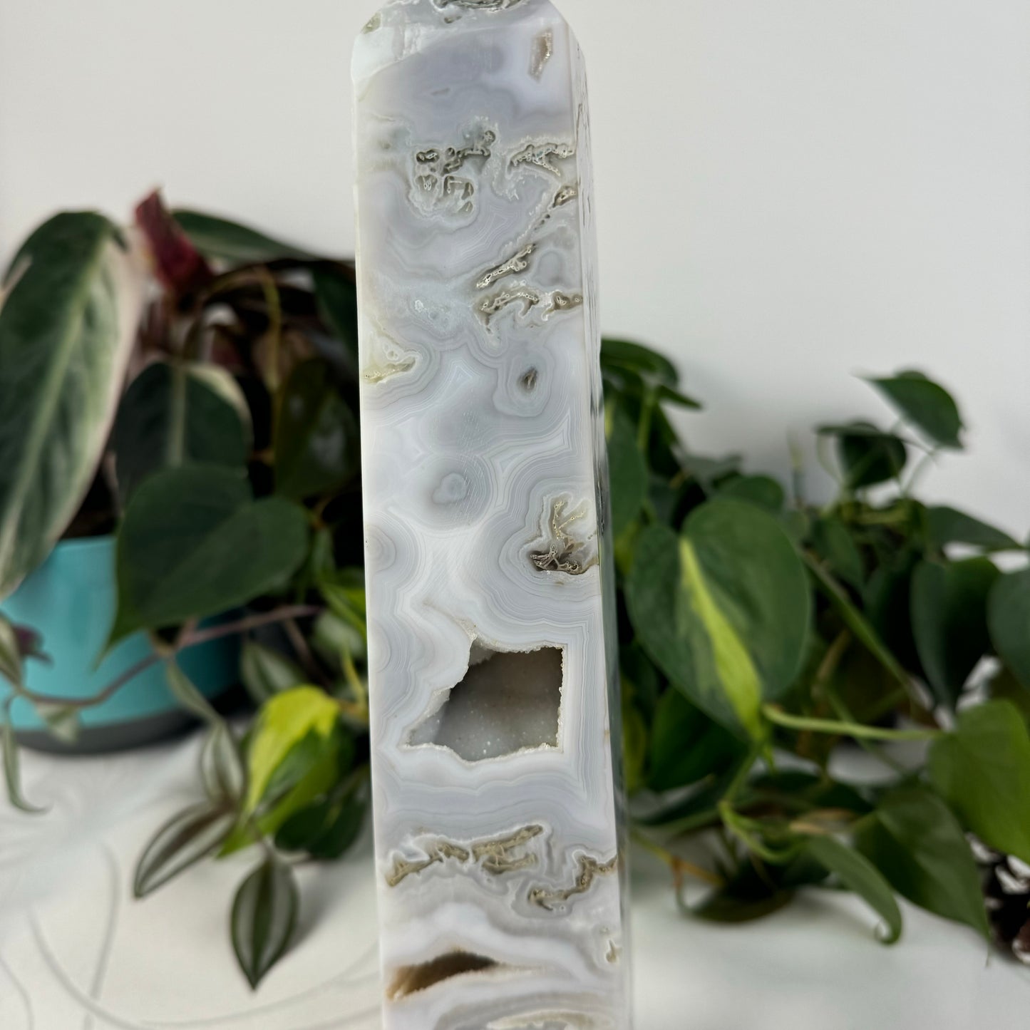 Snowy Moss Agate Tower