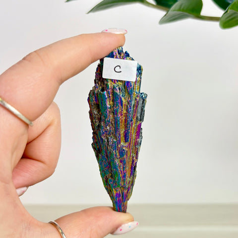 Aura Kyanite