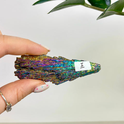 Aura Kyanite