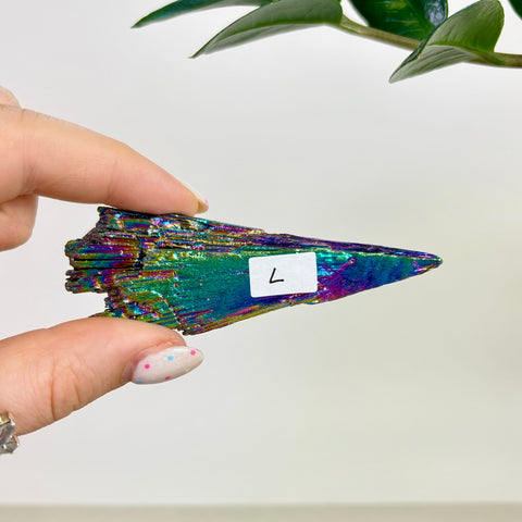 Aura Kyanite