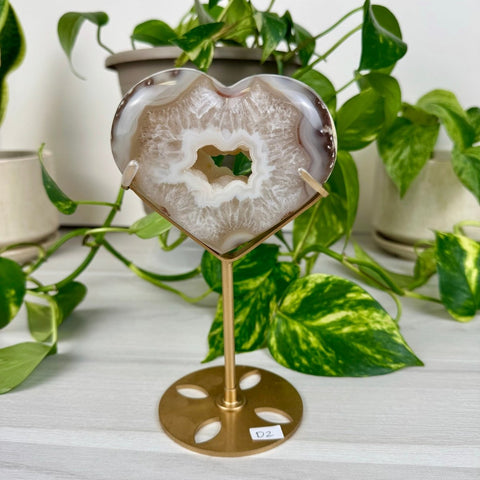 Druzy Agate Heart with Custom Stand D2 30 - Kenna's Crystals from TikTok