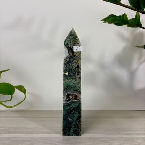 Druzy Moss Agate Tower