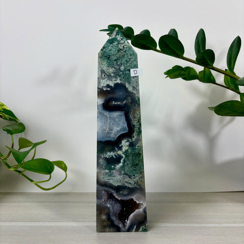 Druzy Moss Agate Tower