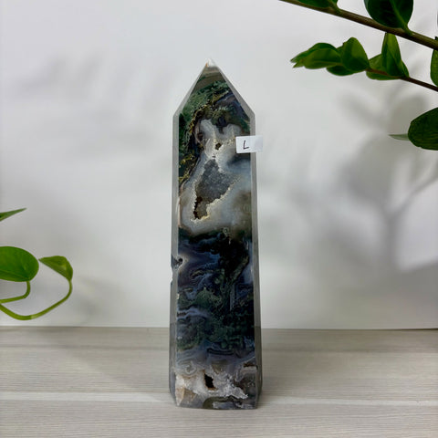 Druzy Moss Agate Tower