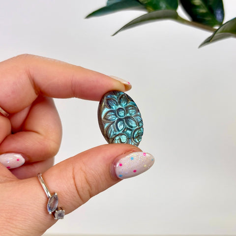 Floral Labradorite Cabochon