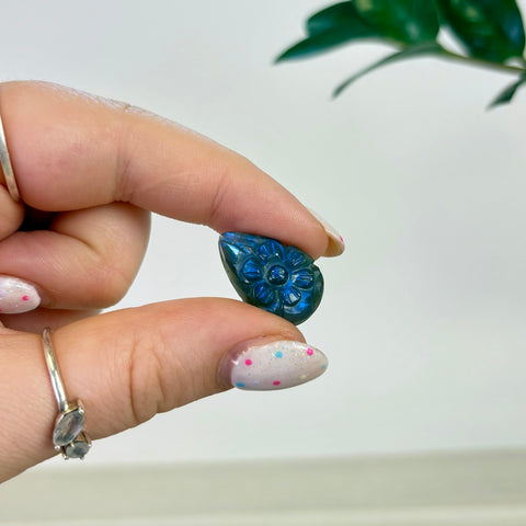 Floral Labradorite Cabochon