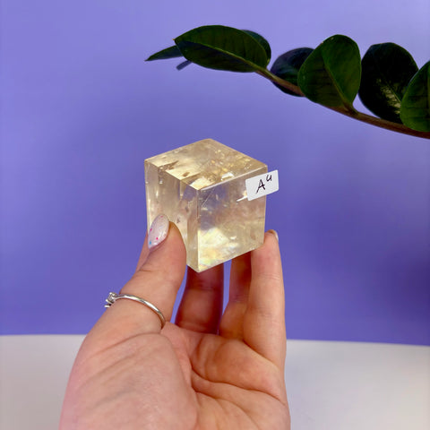 Honey Calcite Jello Cube