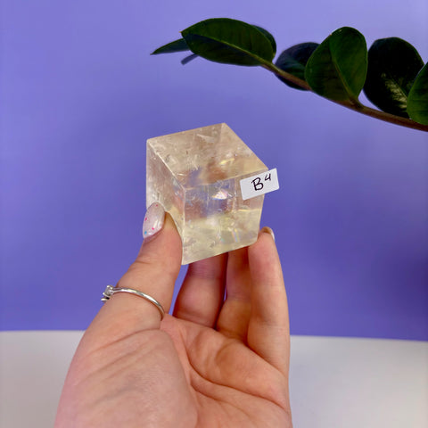 Honey Calcite Jello Cube