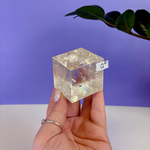 Honey Calcite Jello Cube