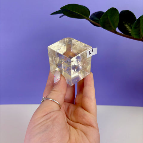 Honey Calcite Jello Cube