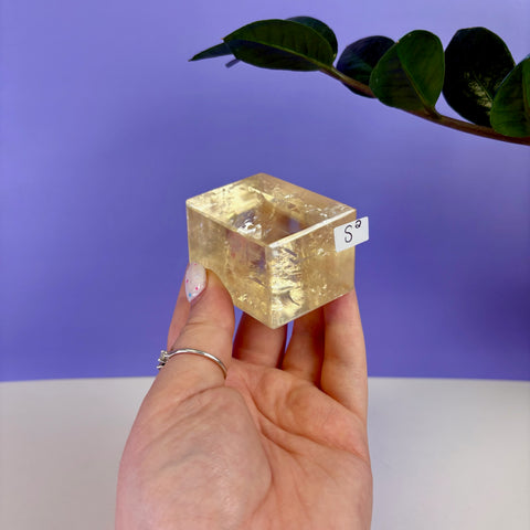 Honey Calcite Jello Cube