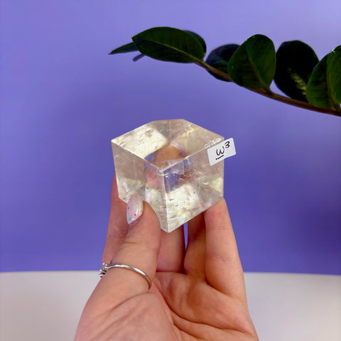 Honey Calcite Jello Cube