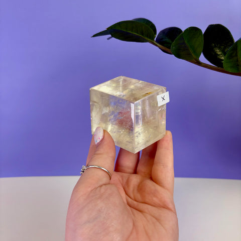Honey Calcite Jello Cube